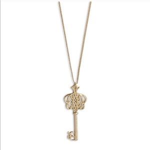 Vera Bradley Jewelry - Vera Bradley Signature Long Key Necklace -Gold Vera Bradley Jewelry - Vera Bradley Signature Long Key Necklace -Gold